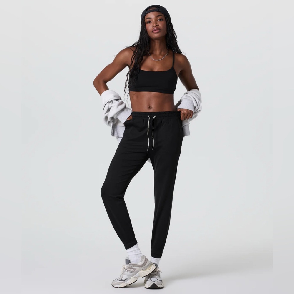 NWT Vuori Performance Jogger Black Heather - Picture 2 of 8